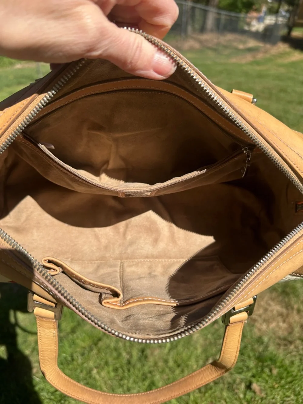 MCM Pink & White Logo-Print Shoulder Bag with Pink Accents with COA - Picture 10 of 17